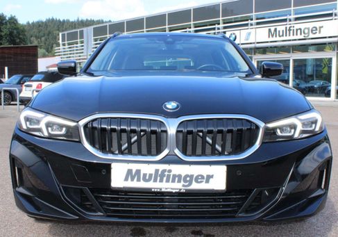 BMW 320, 2023 3
