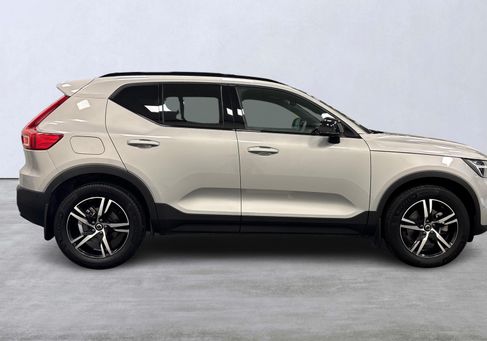 Volvo XC40, 2025 3