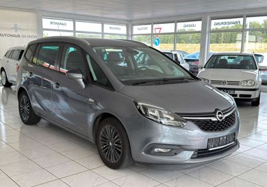 Opel Zafira, 2019