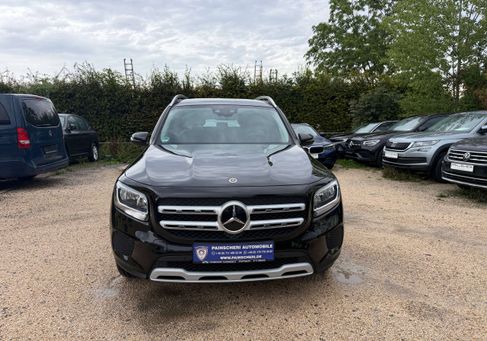 Mercedes-Benz GLB 200, 2022