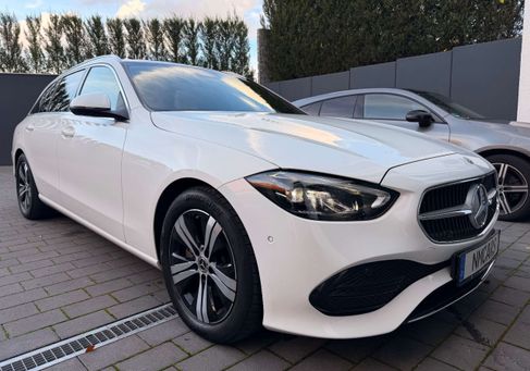 Mercedes-Benz C 220, 2022