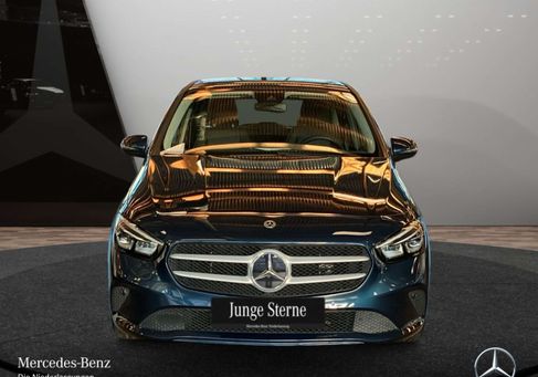 Mercedes-Benz B 250, 2021