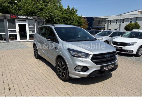 Ford Kuga, 2019
