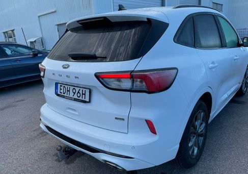 Ford Kuga, 2021
