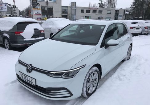 Volkswagen Golf, 2022