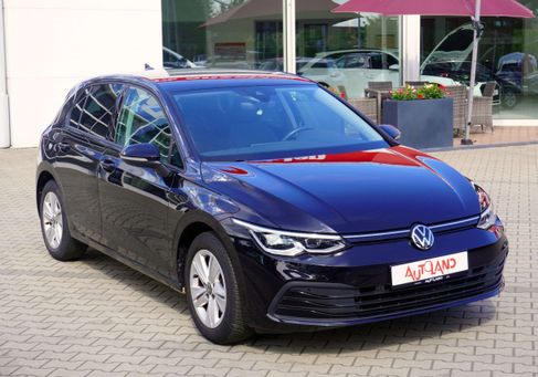 Volkswagen Golf, 2023