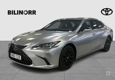 Lexus ES, 2023