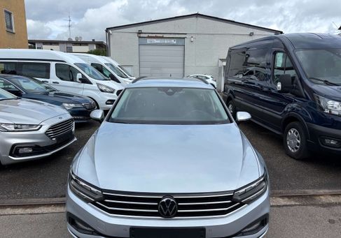 Volkswagen Passat Variant, 2023
