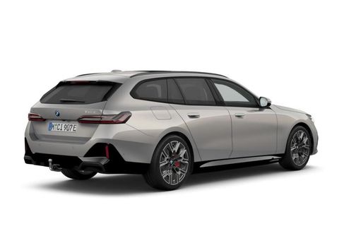 BMW 550, 2026