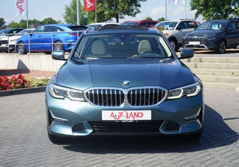 BMW 320, 2019