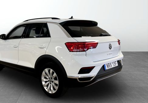 Volkswagen T-Roc, 2021