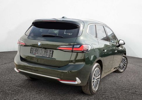 BMW 220, 2023 3