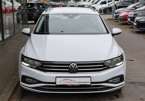 Volkswagen Passat Variant, 2022 3