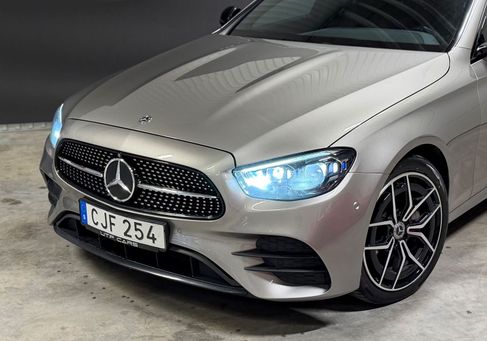 Mercedes-Benz E 220, 2021