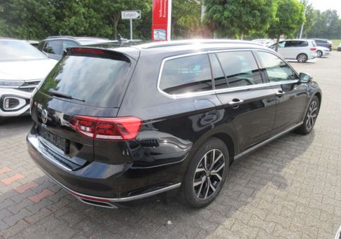 Volkswagen Passat Variant, 2023 2