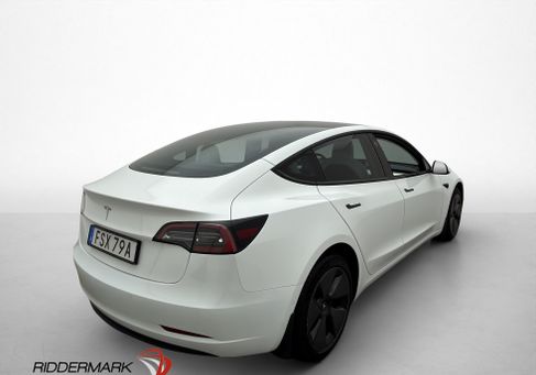 Tesla Model 3, 2022 3