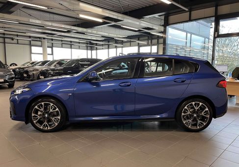 BMW 120, 2024