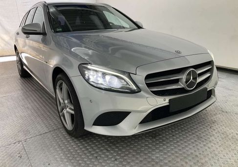 Mercedes-Benz C 300, 2020
