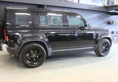 Land Rover Defender, 2020