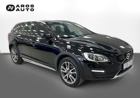 Volvo V60 Cross Country, 2018