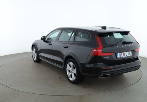 Volvo V60 Cross Country, 2021