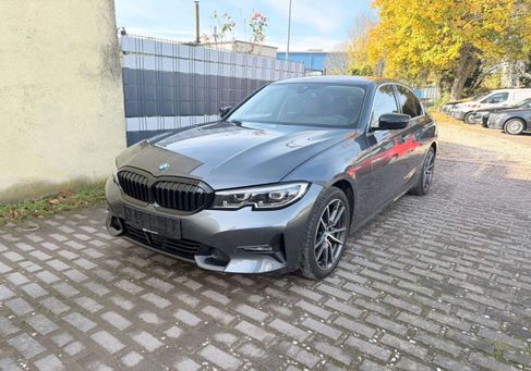BMW 320, 2021