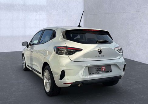 Renault Clio, 2024