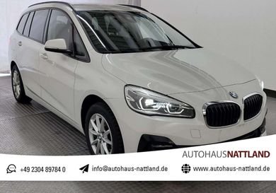 BMW 216, 2021