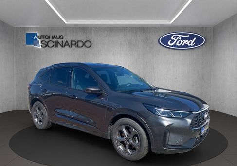 Ford Kuga, 2025