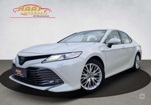 Toyota Camry, 2019