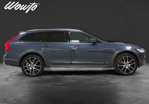 Volvo V90 Cross Country, 2019 3