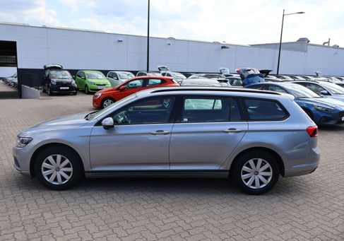 Volkswagen Passat Variant, 2022 3