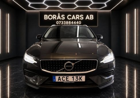 Volvo V60 Cross Country, 2022