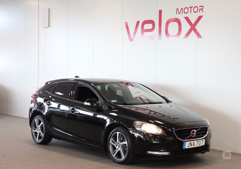 Volvo V40, 2016