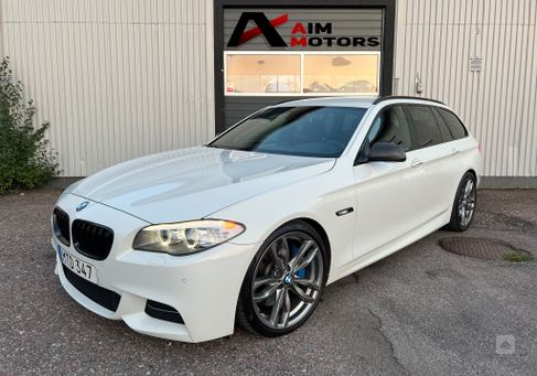 BMW M550, 2012