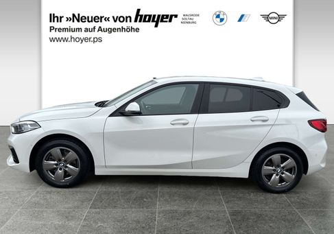 BMW 118, 2022