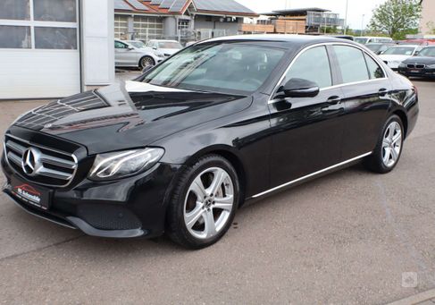 Mercedes-Benz E 400, 2017