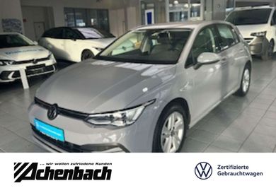 Volkswagen Golf, 2022
