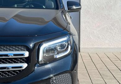 Mercedes-Benz GLB 180, 2023