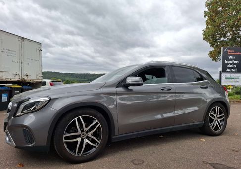Mercedes-Benz GLA 200, 2018 2