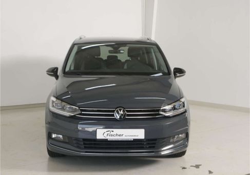 Volkswagen Touran, 2026 3