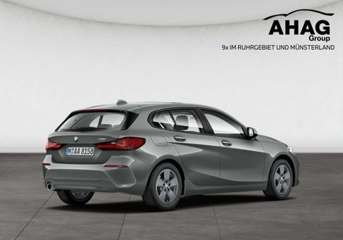 BMW 118, 2022 2