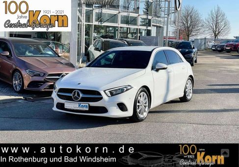 Mercedes-Benz A 200, 2021