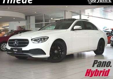 Mercedes-Benz E 300, 2022