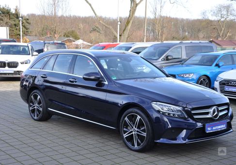 Mercedes-Benz C 300, 2020