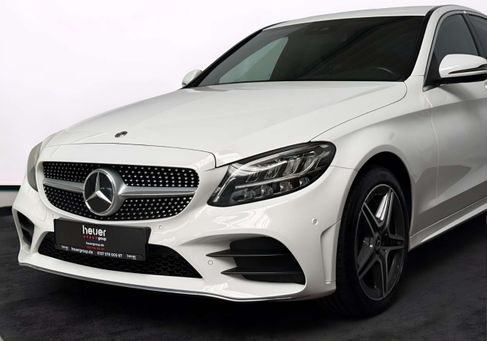 Mercedes-Benz C 300, 2021