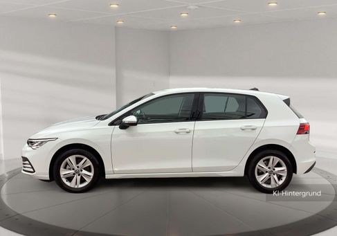 Volkswagen Golf, 2023 3