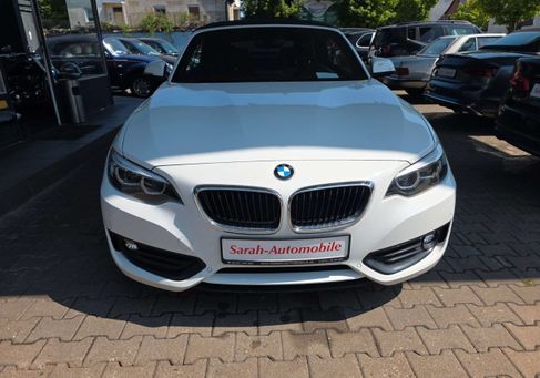 BMW 218, 2018 3