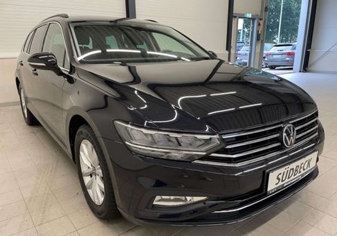 Volkswagen Passat Variant, 2023 3