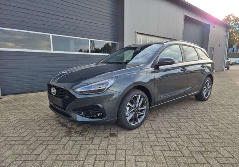 Hyundai i30, 2025